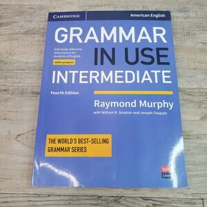 Grammar in Use Intermediate Student's Book with Answers: 4th Edition Cambridge